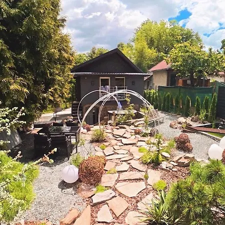 Secret Garden Retreat - Pool&hot Tub Feriehus